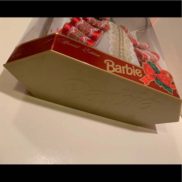 SPECIAL EDITION VINTAGE HAPPY HOLIDAYS BARBIE.